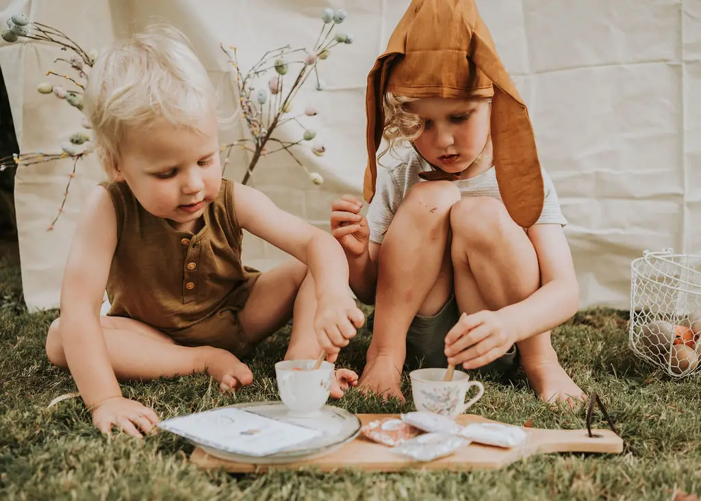 THE LITTLE POTION CO - HOPPY EASTER POUCH