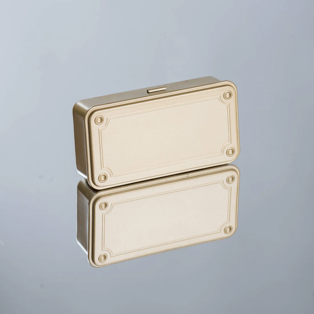 TOYO STEEL - TRUNK SHAPE TOOLBOX | T-190 | GOLD