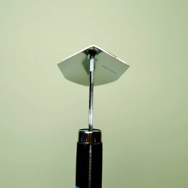 JAPANESE TOOLS - JAPANESE STAINLESS STEEL TRIANGULAR HOE
