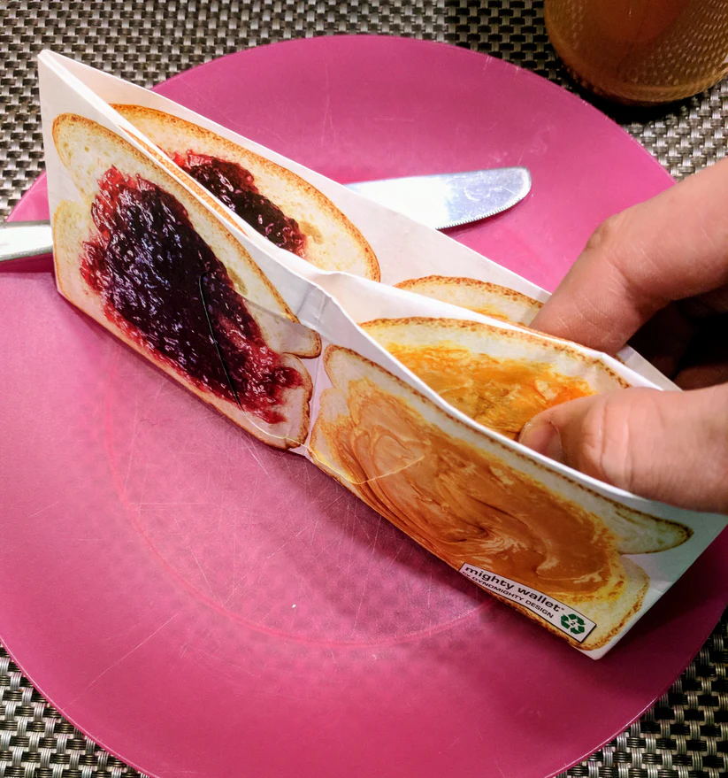 MIGHTY WALLET - PBJ (PEANUT BUTTER JELLY)