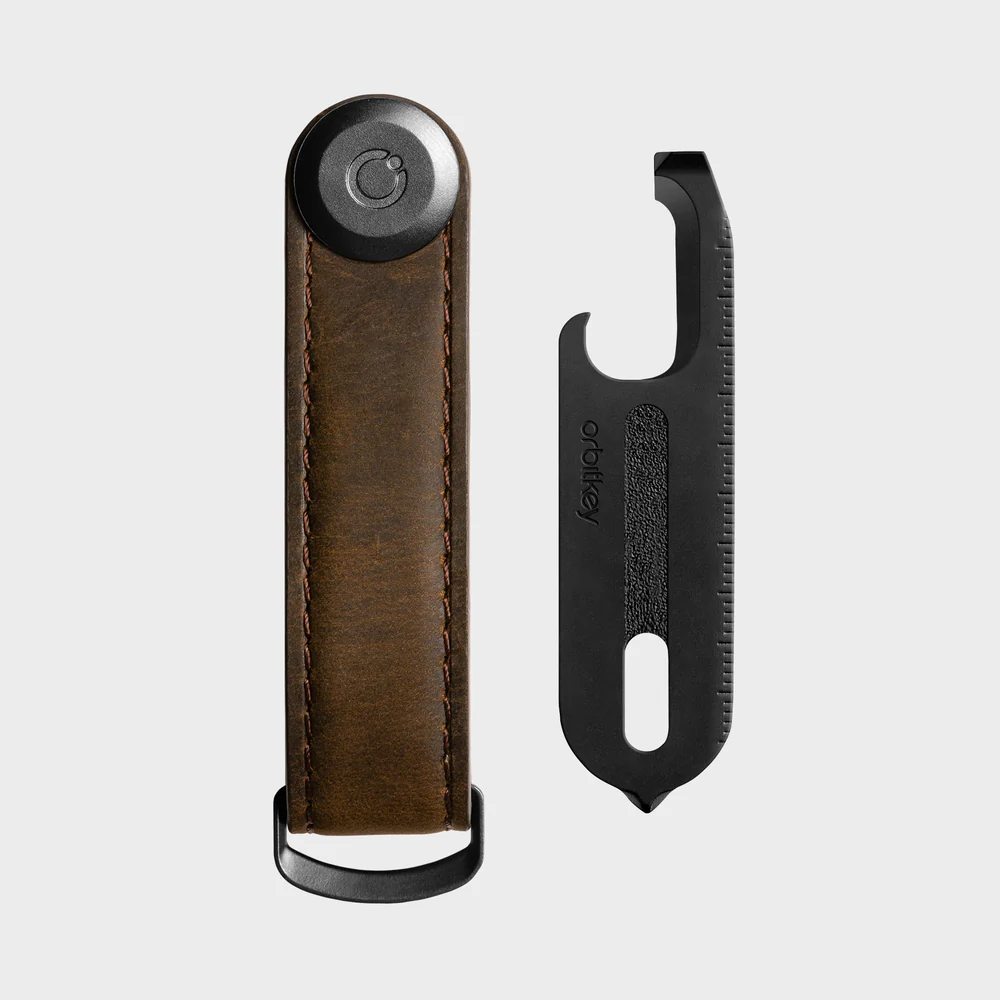 ORBITKEY - KEY ORGANISER CRAZY HORSE + MULTI-TOOL V2 SET | OAK BROWN