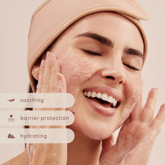 ALI.VE BODY - FIRST IN LINE | SILKY GEL CLEANSER