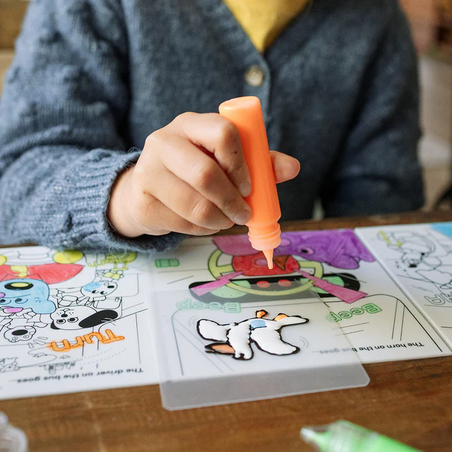 HEY DOODLE - PEEL & STICK SOLID PAINT | EASY PEEL AND STICKABLE COLOURS