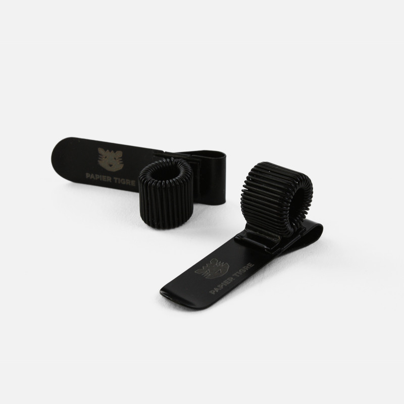 PAPIER TIGRE - PEN HOLDER/CLIP | BLACK