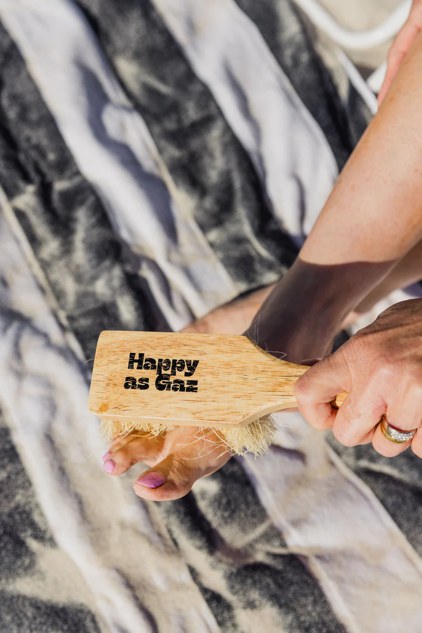 HAPPY AS GAZ - BEACH BRUSH