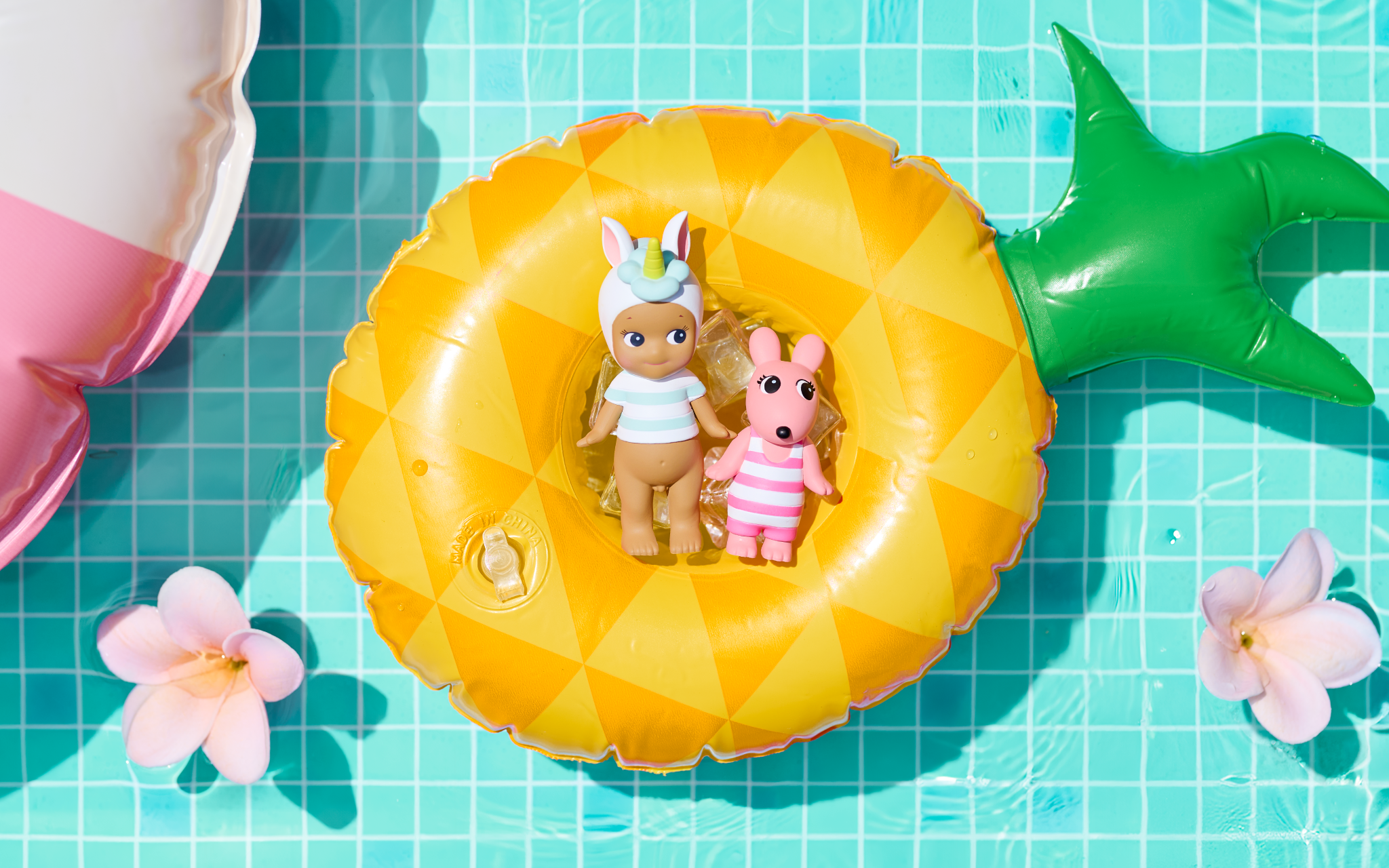 Sonny Angel Summer Vacation Series Sun-Kissed Style