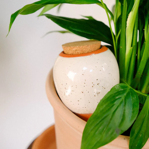 PEPIN - OLLA SELF-WATERING POT | SPECKLED WHITE