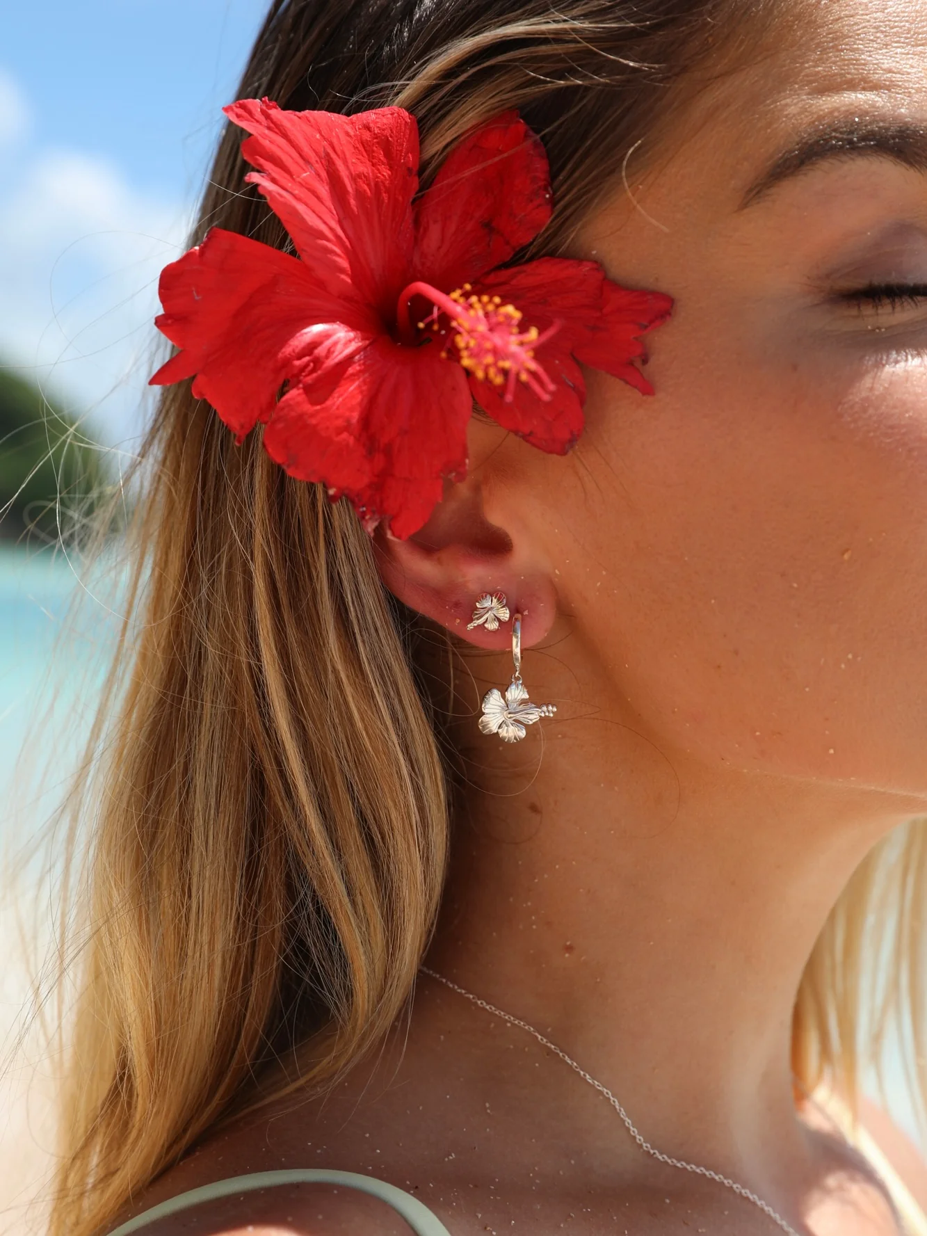 MTL - HIBISCUS STUDS STERLING SILVER