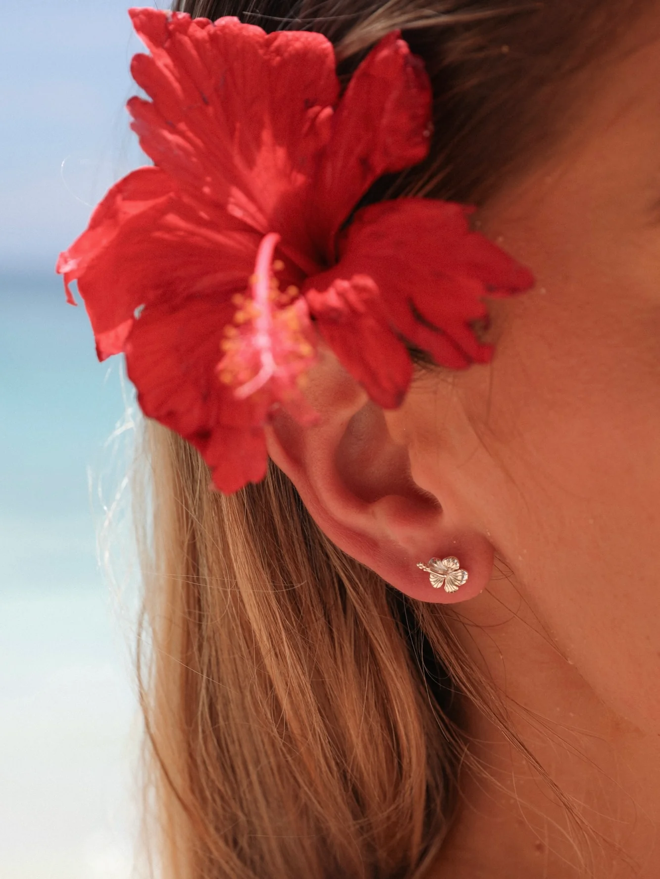 MTL - HIBISCUS STUDS STERLING SILVER