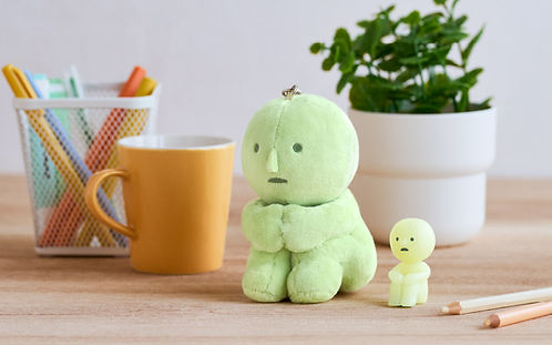 SMISKI - PLUSH KEY CHAIN | HUGGING KNEES