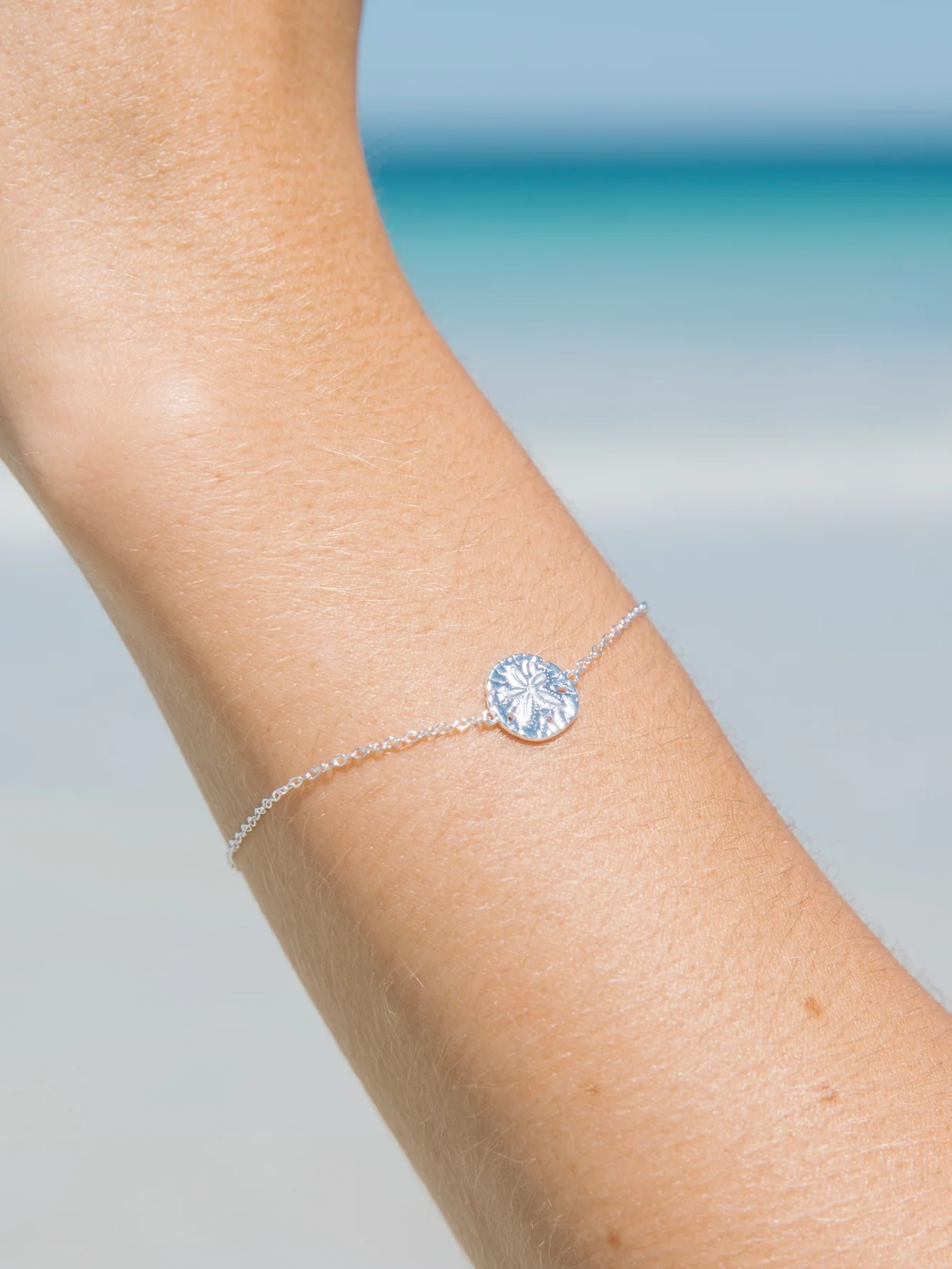 MTL - SAND DOLLAR BRACELET IN STERLING SILVER