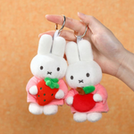 MIFFY - KEYRING: MIFFY WITH APPLE