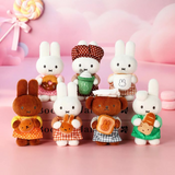 PEANUTS - BLIND BOX | PEANUTS PLUSH KEYCHAIN | BAKERY SERIES