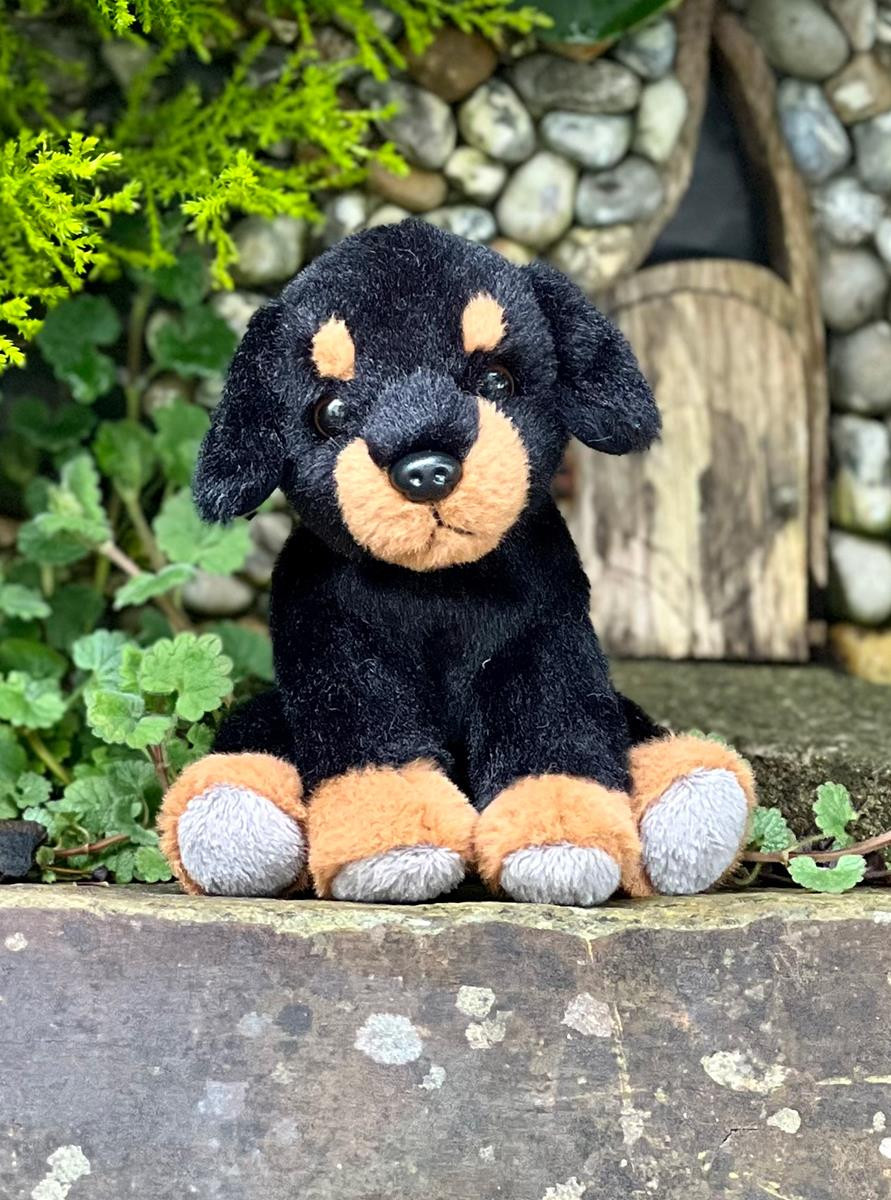 CHARLIE BEARS - CUDDLE CUB ROTTIE DOG