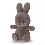 MIFFY - COZY MIFFY SITTING TAUPE IN GIFTBOX - 23 CM - 9
