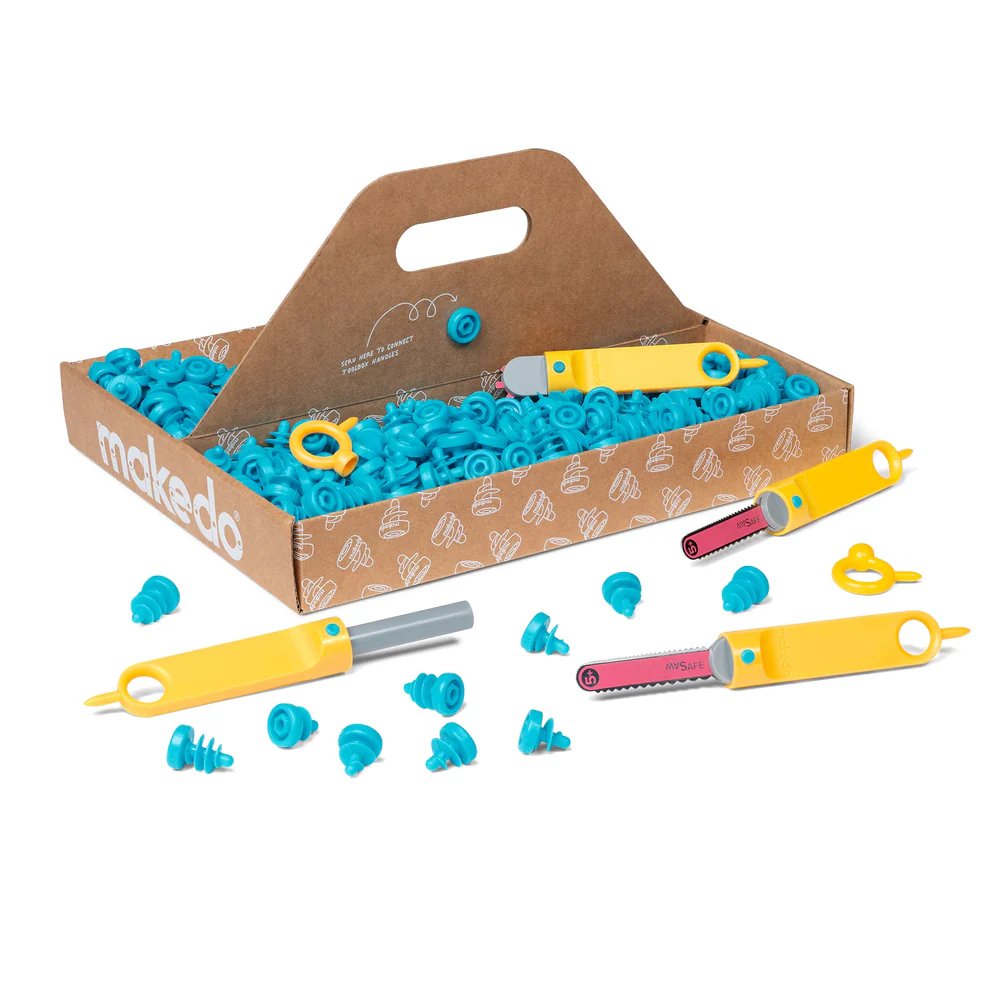 MAKEDO - UPCYCLED CARDBOARD CONSTRUCTION TOOLKIT | DISCOVER