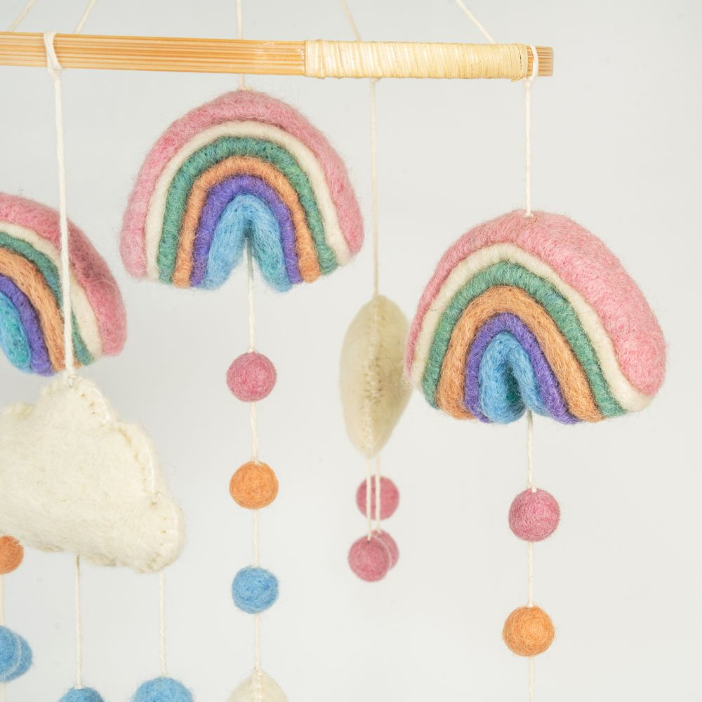 VEVOKE - MOBILE | VEVOKE - HANDMADE FELTED RAINBOWS