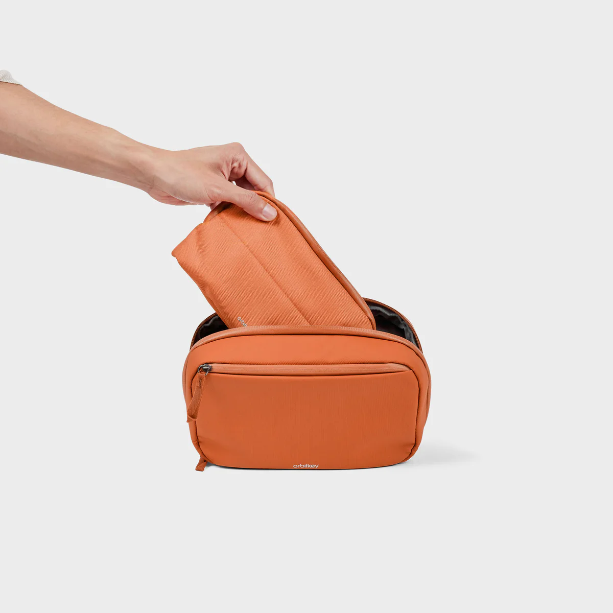 ORBITKEY - 2-IN-1 TECH POUCH | TERRACOTTA