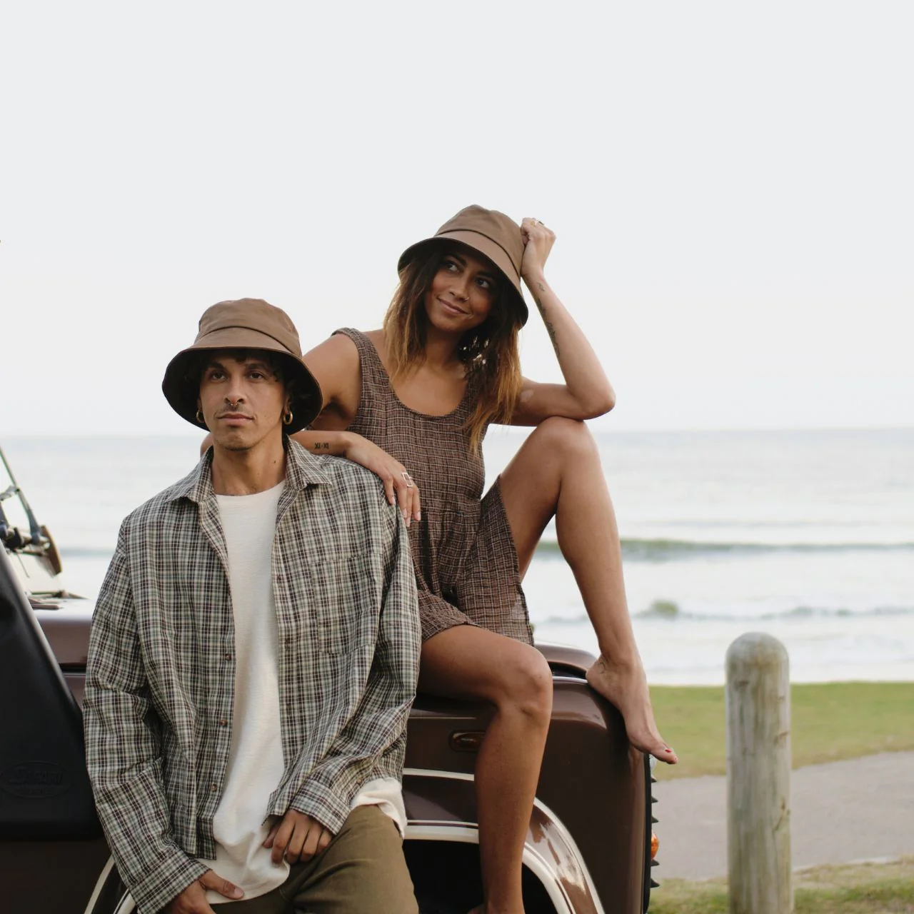 WILL + BEAR - BILLIE BROWN | REMOVABLE STRING BUCKET HAT | MEDIUM