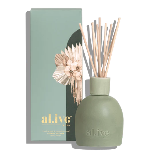 ALIVE BODY - BLACKCURRANT & CARIBBEAN WOOD DIFFUSER