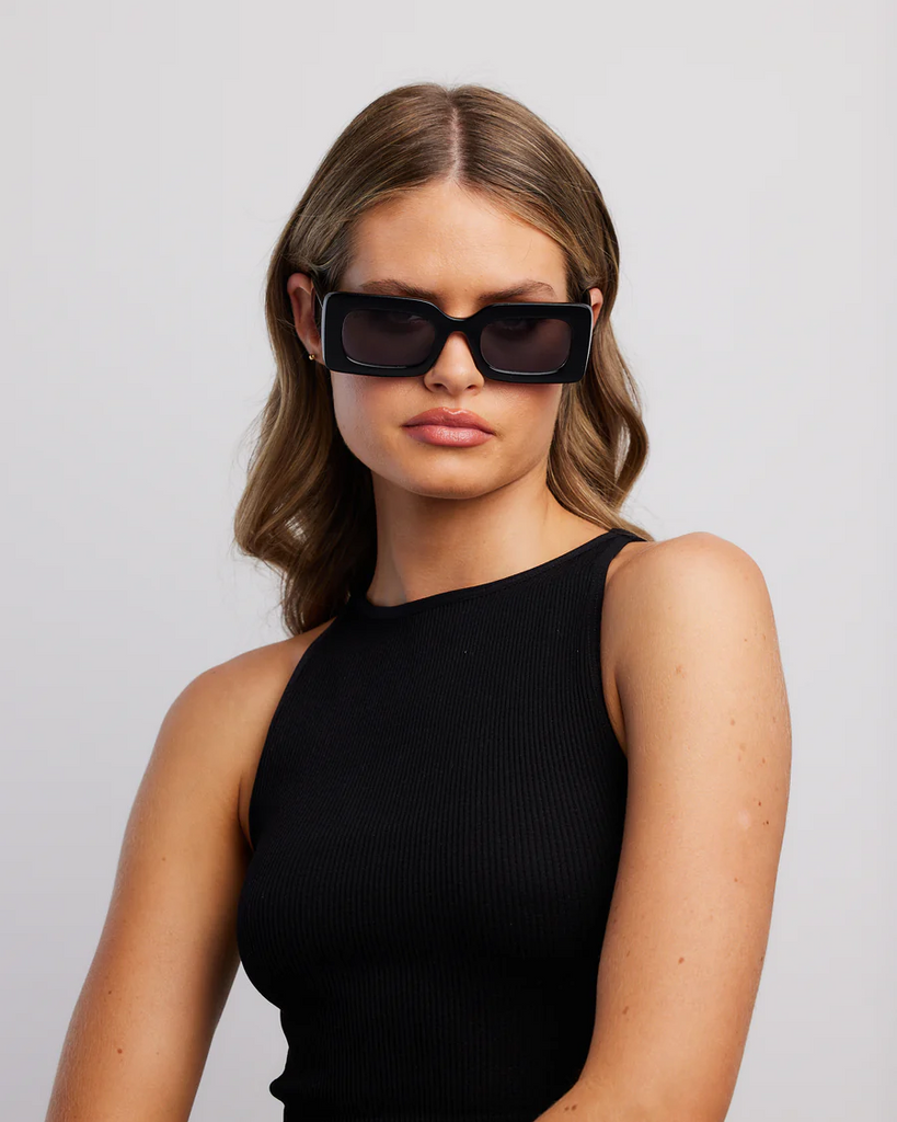 REALITY EYEWEAR - TWIGGY | BLACK