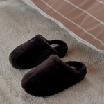 HOMMEY - SHEEPSKIN SLIPPERS [SIZE:MEDIUM CLR:CHOCOLATE]