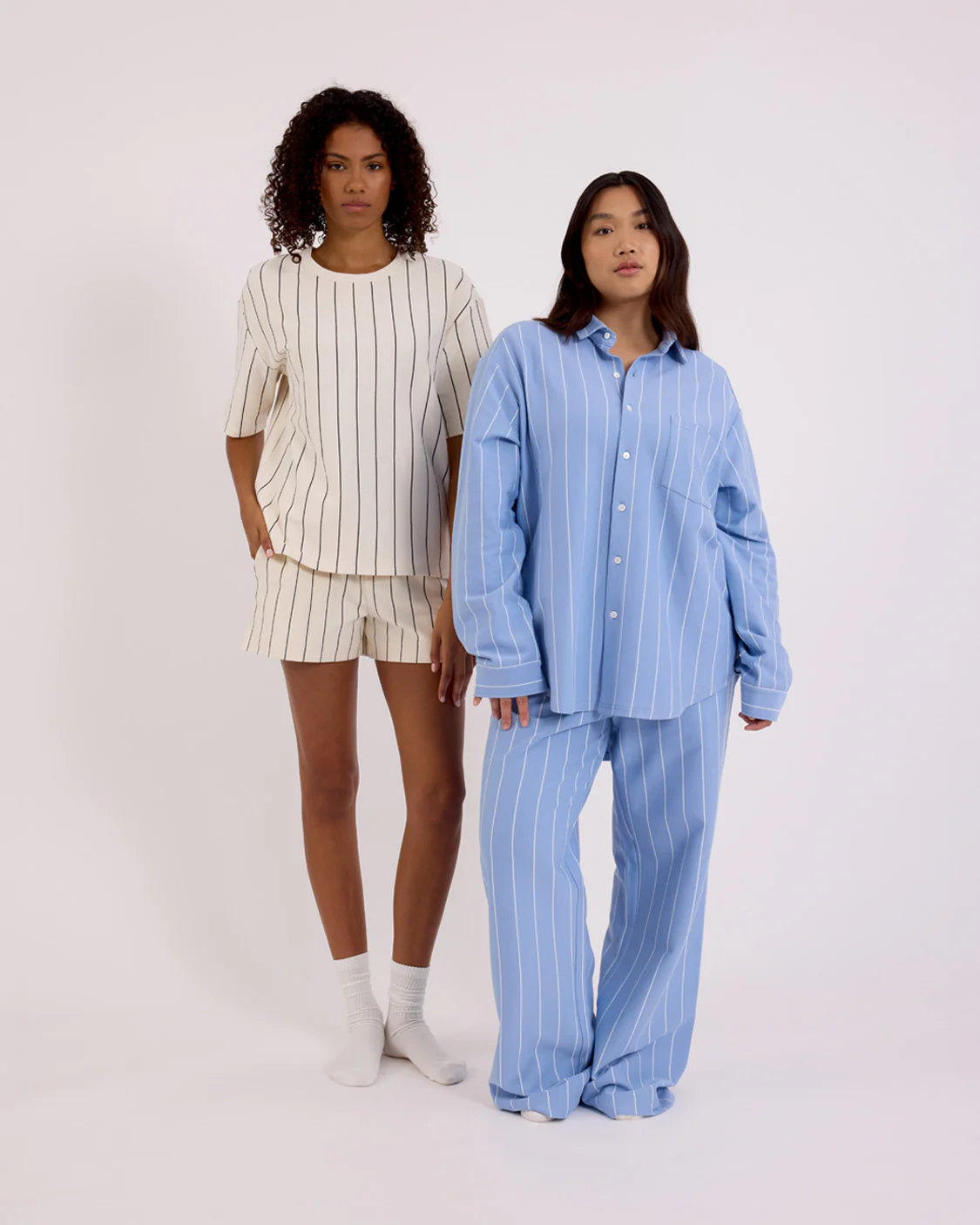 HOMMEY - SLEEP T-SHIRT | SNOW | SMALL