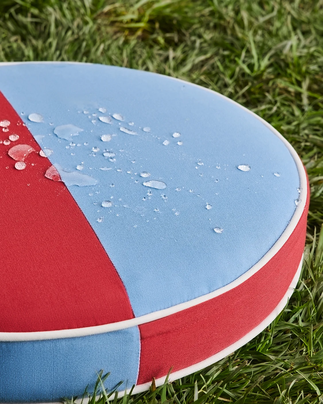 HOMMEY - OUTDOOR CUSHION [CLR:BERRY]