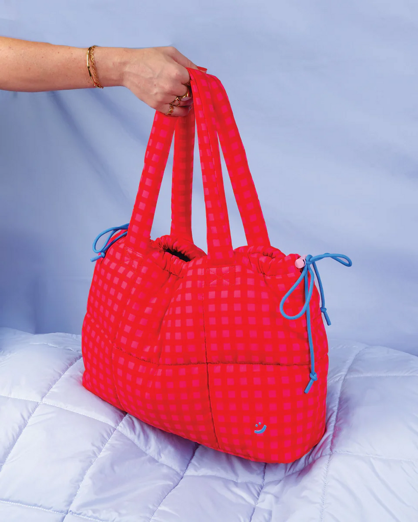 THE SOMEWHERE CO - MARSHMALLOW MIDI TOTE | CHERRY PIE