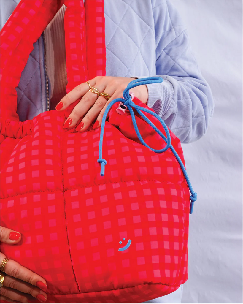 THE SOMEWHERE CO - MARSHMALLOW MIDI TOTE | CHERRY PIE