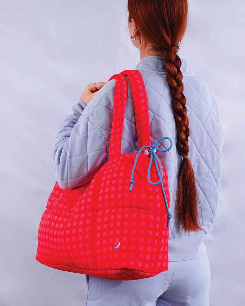 THE SOMEWHERE CO - MARSHMALLOW MIDI TOTE | CHERRY PIE