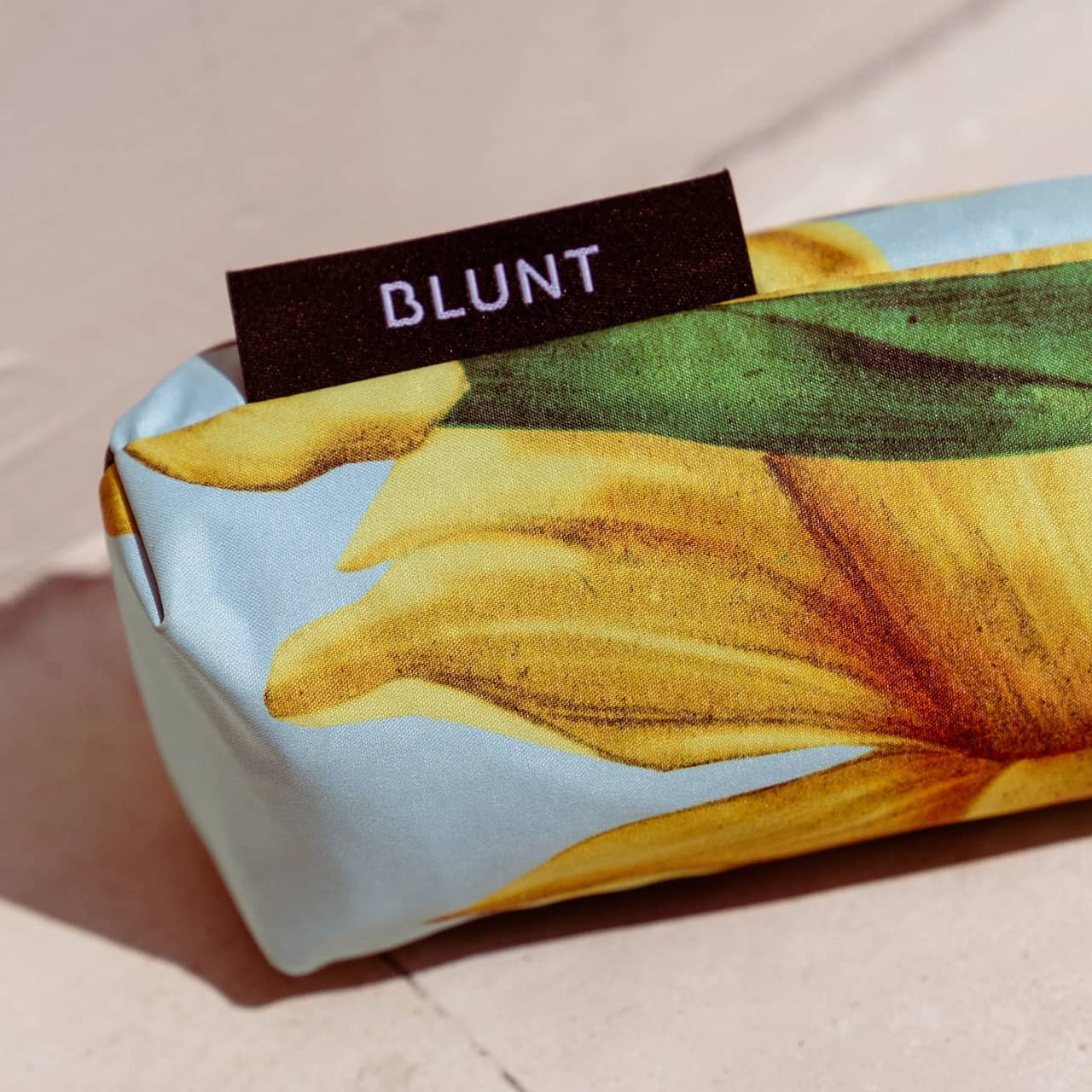 BLUNT - METRO | UV DAFFODIL