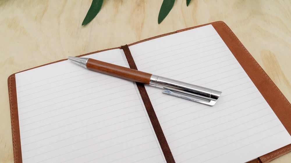 HELLO SUNDAY - A6 LEATHER NOTEBOOK COVER WITH APICA NOTE BOOK | TAN