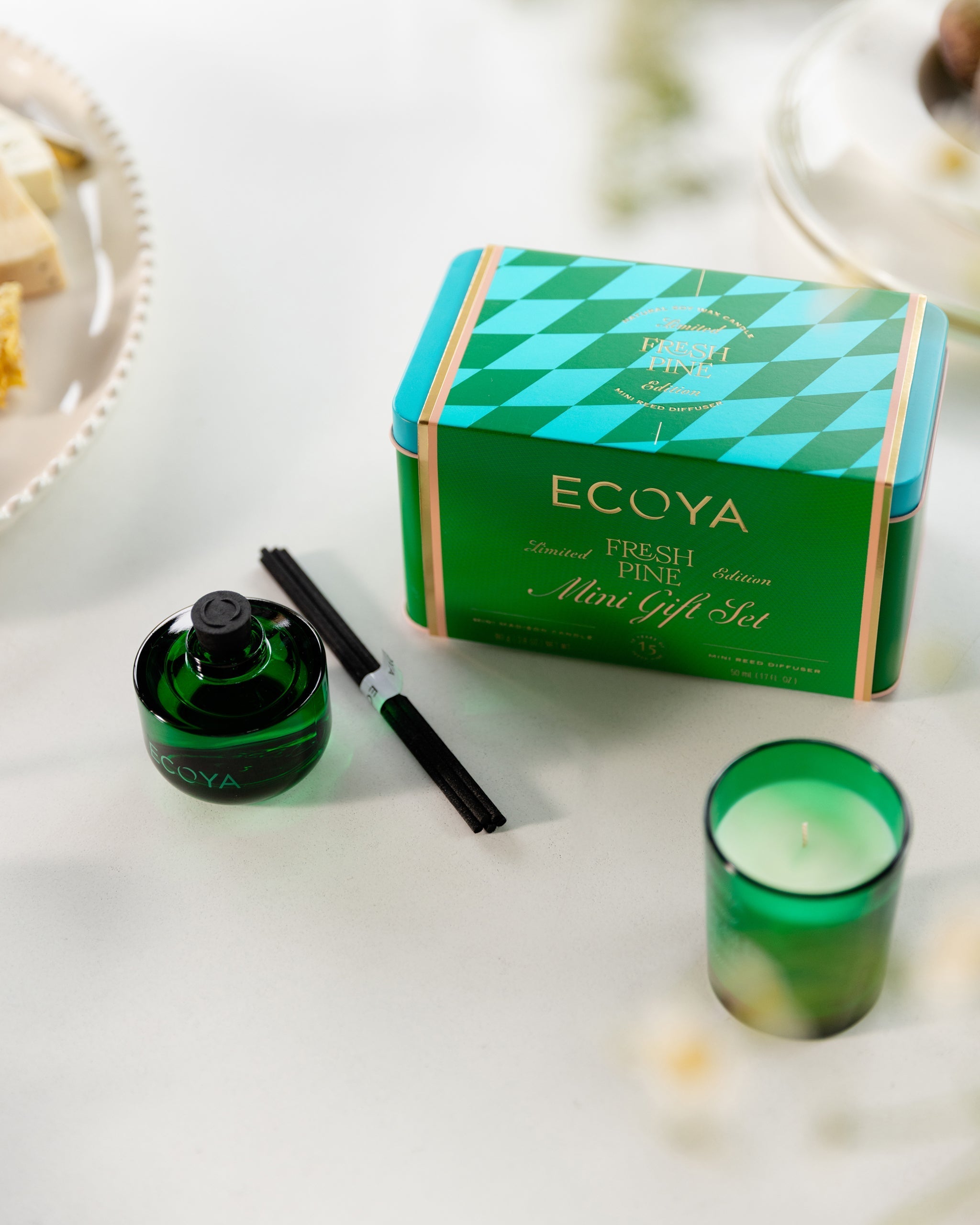 ECOYA Fresh Pine Mini Gift Set lifestyle
