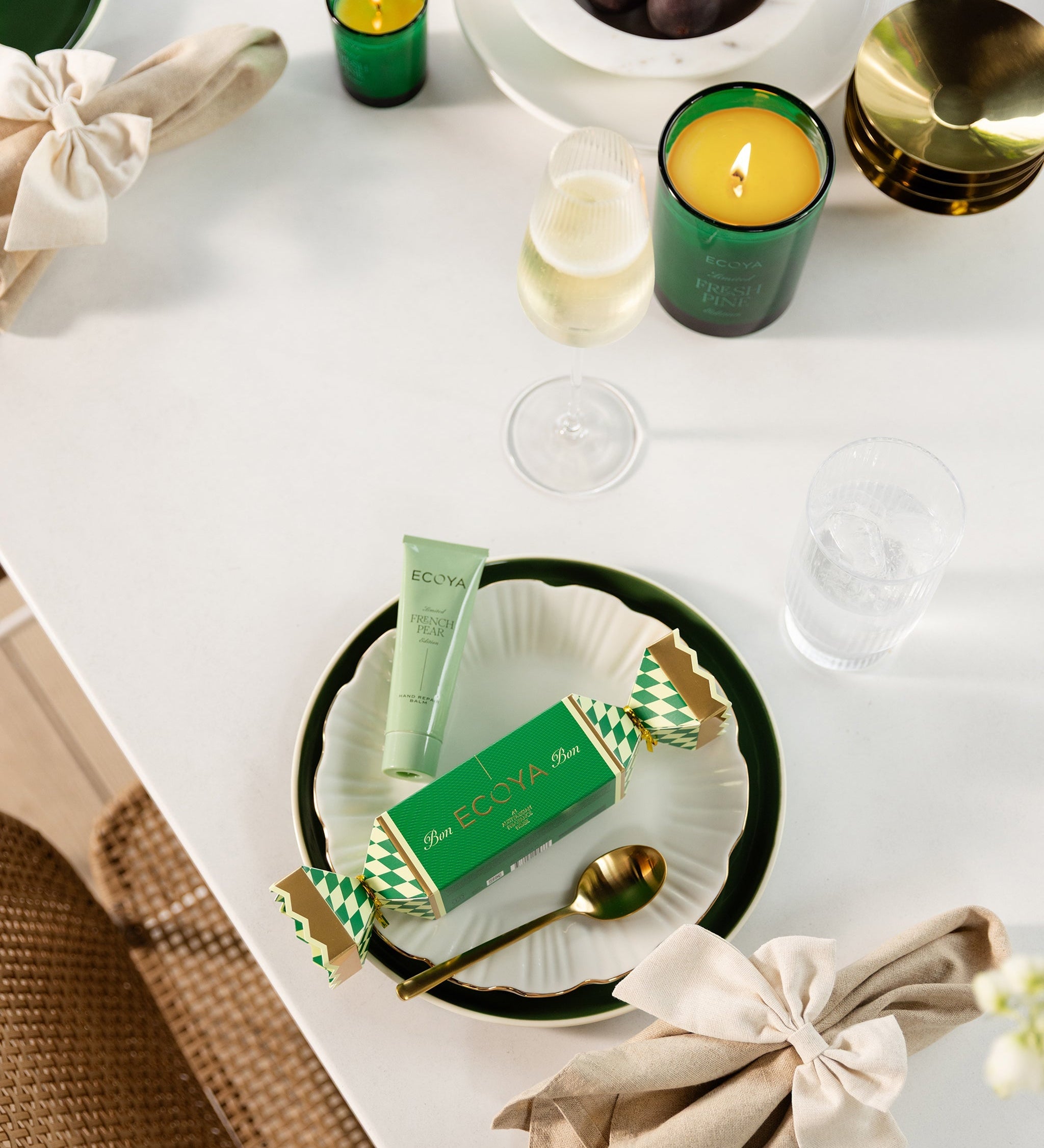 ECOYA Fresh Pine Mini Madison Candle 80g lifestyle