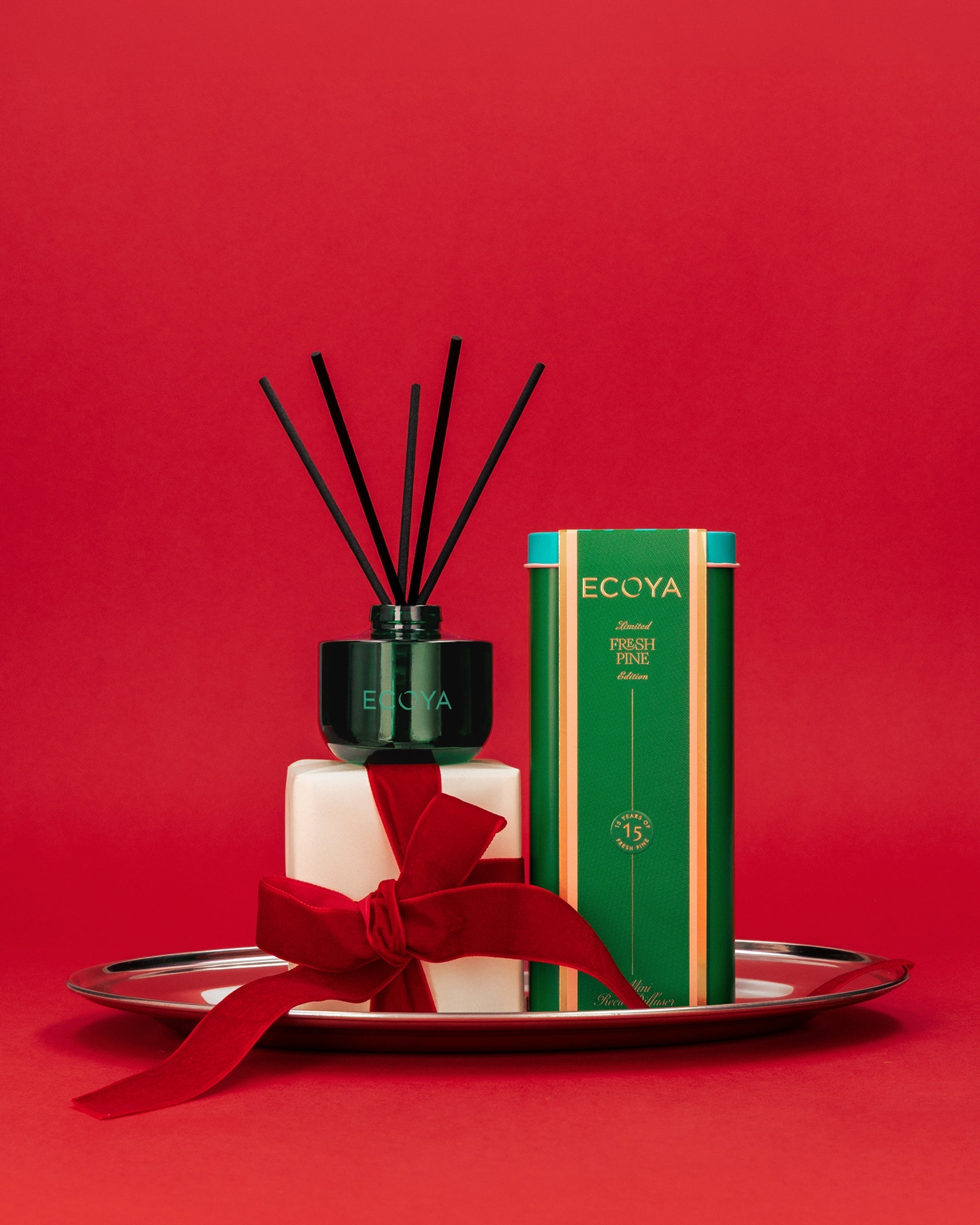 ECOYA Fresh Pine Mini Reed Diffuser 50ml in festive packaging