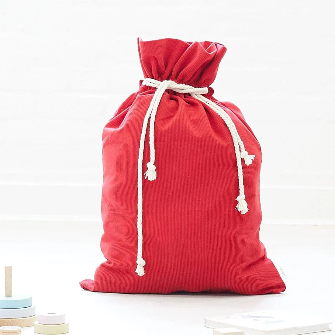 HIP KIDS - SANTA SACK | CHERRY RED (CORDUROY)